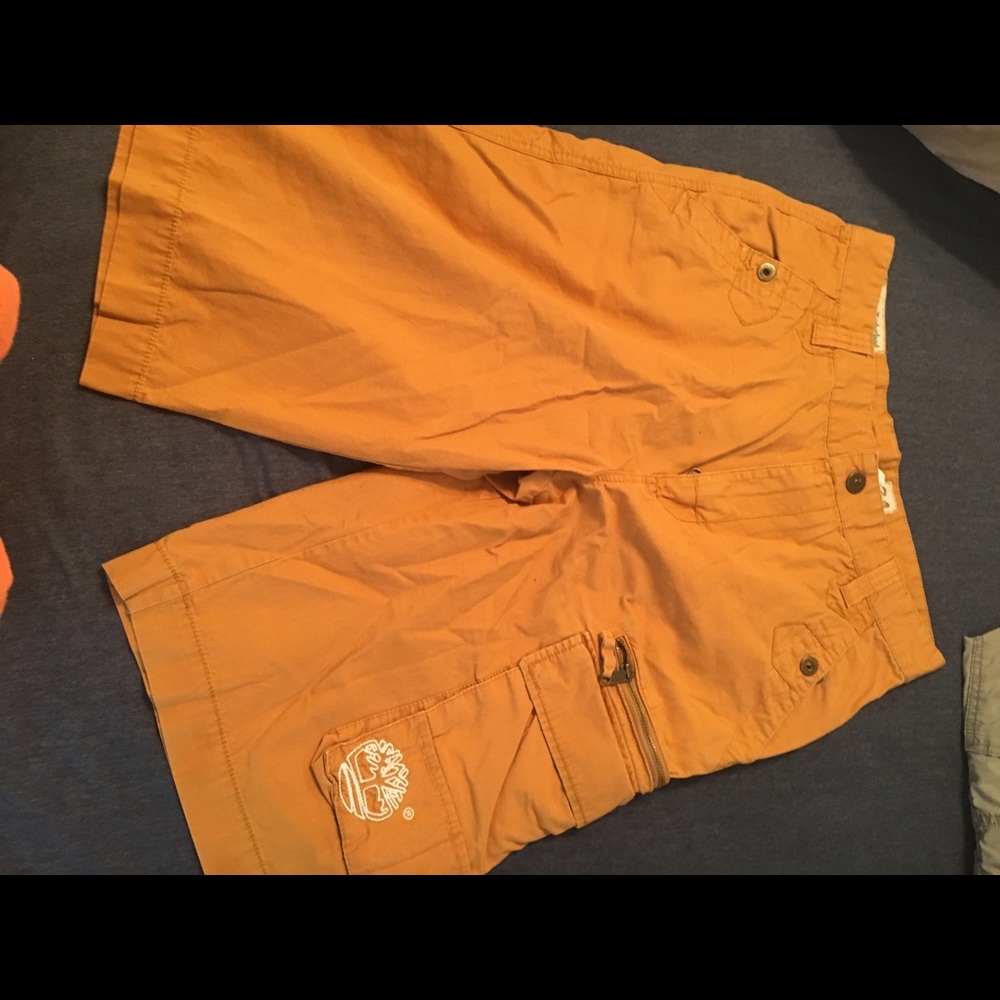 Men’s shorts: